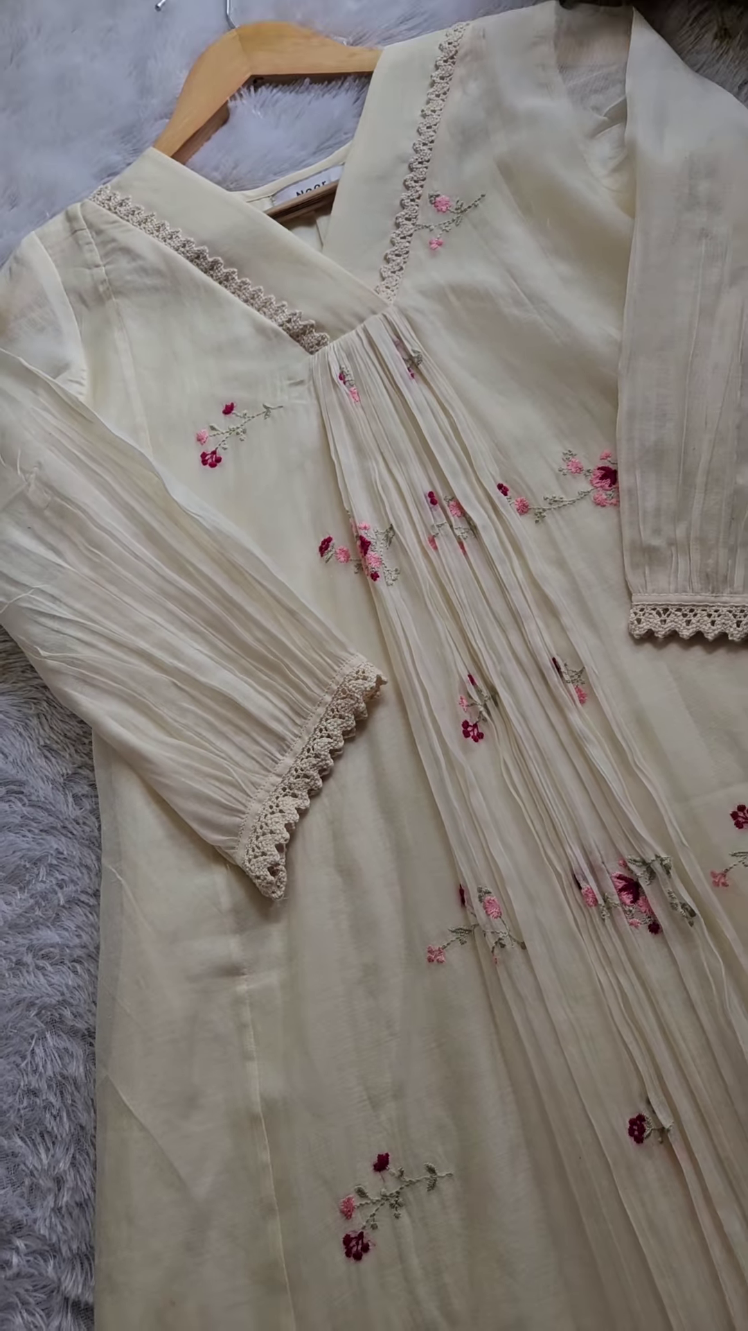 Cream Pleated Embroidered Unstitched Suit Fabric - Image 2
